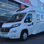 Camper 3 Pilote P696GJ
